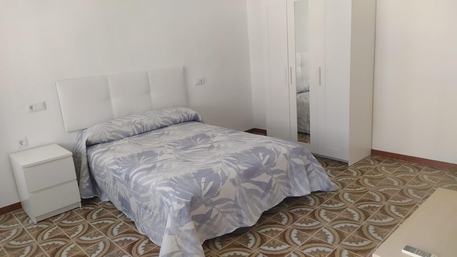 Single-family semi-detached to share in Calle Fernando Vargas, 30, Guadalupe Single-family semi-detached to share in Calle Fernando Vargas, 30, Guadalupe