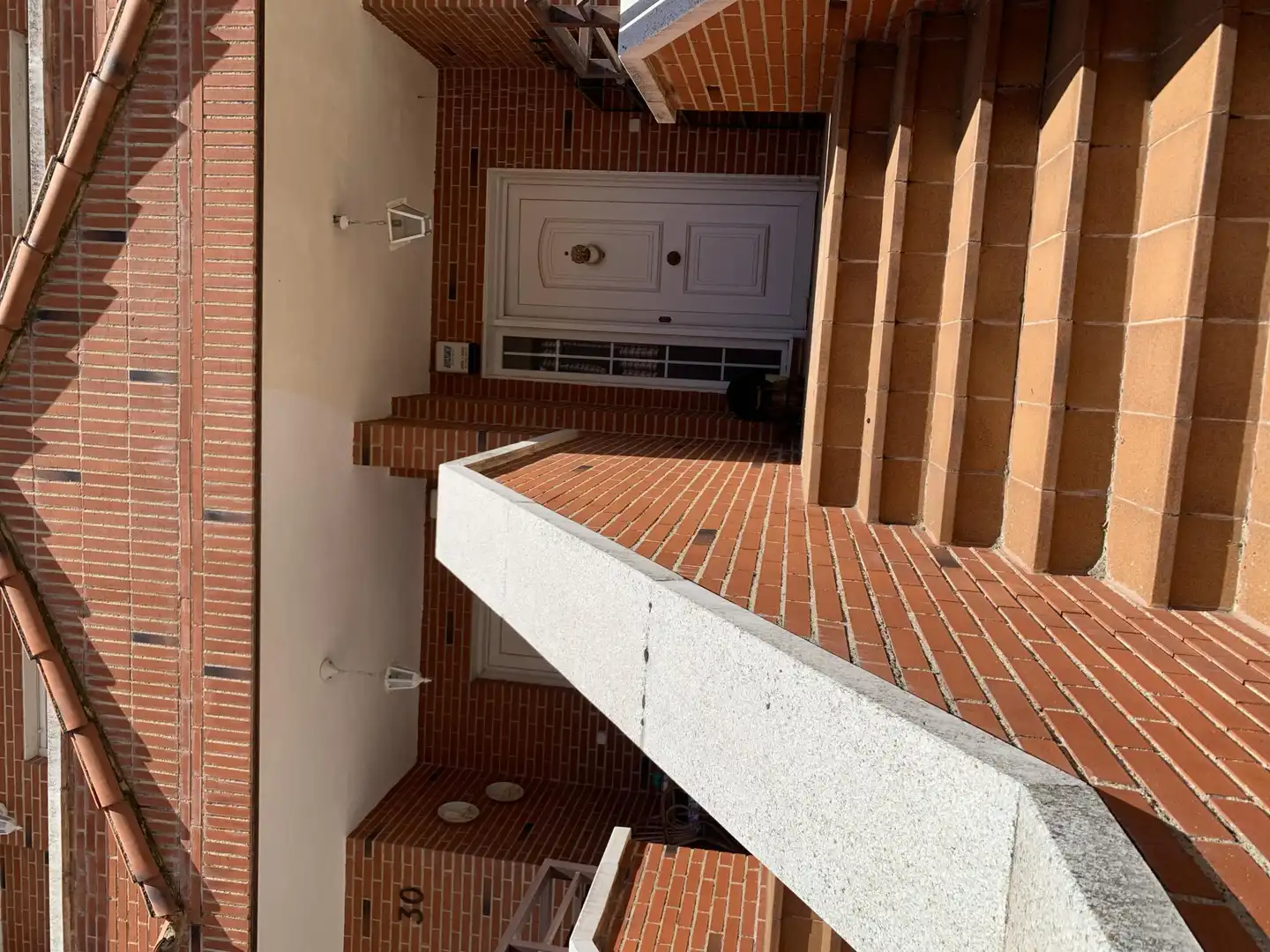 Piso en venta en Calle Calle de Arenas de San Pedro, 28, Santa Teresa Vista exterior de Piso en venta en Colmenar Viejo con Aire acondicionado y Balcón