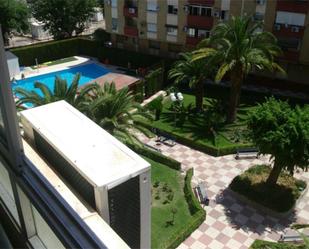 Swimming pool of Flat to rent in  Jaén Capital  with Air Conditioner, Heating and Private garden