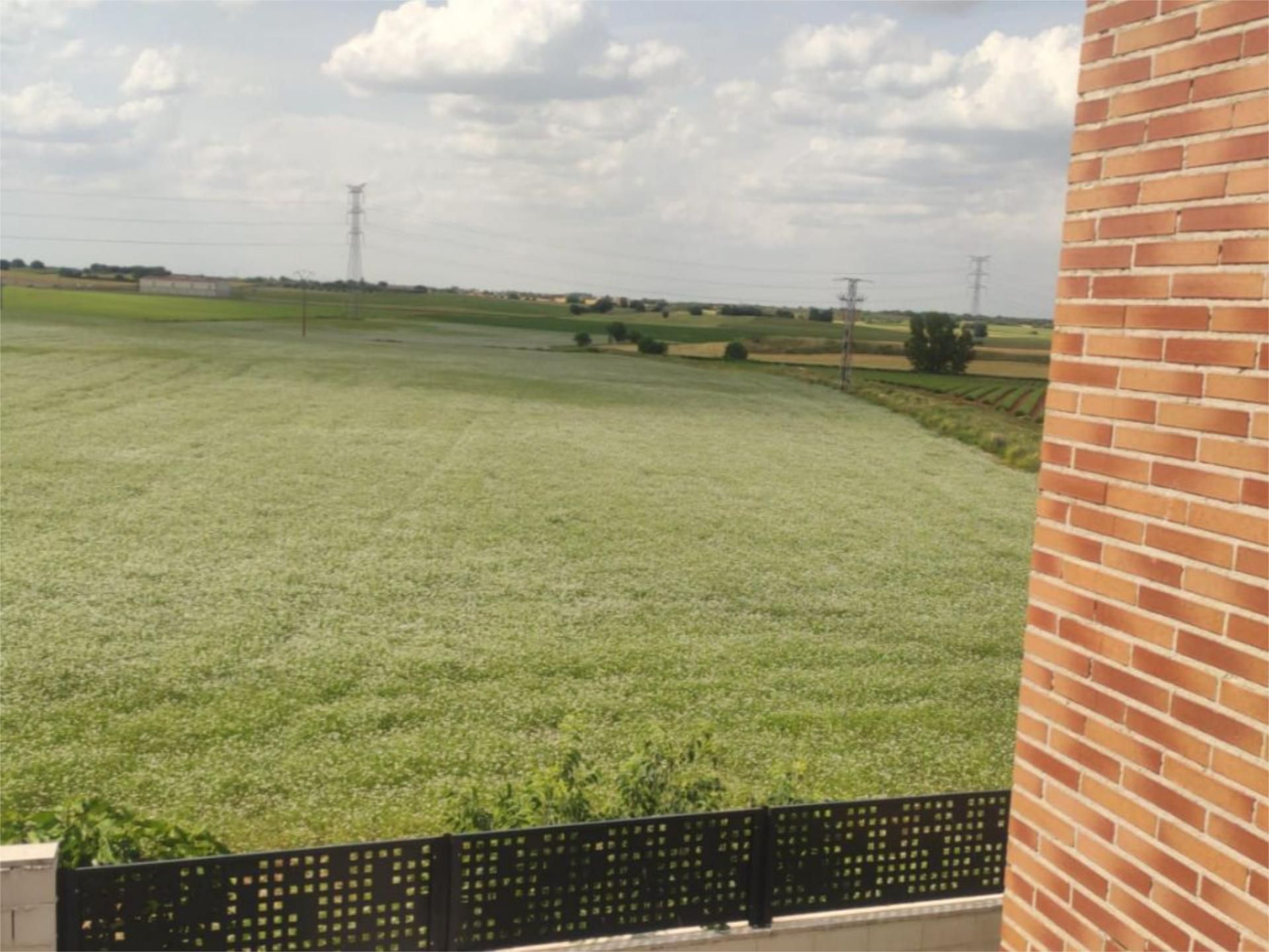 Flat for sale in Pioz  with Air Conditioner, Terrace and Balcony