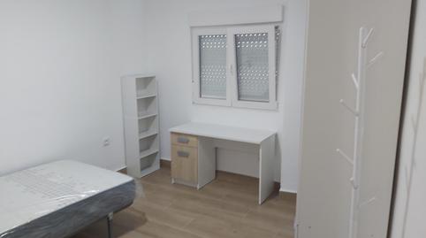 Photo 5 of Flat to share in Avenida de Andalucía, 52, Peñamefecit - Avda Barcelona, Jaén