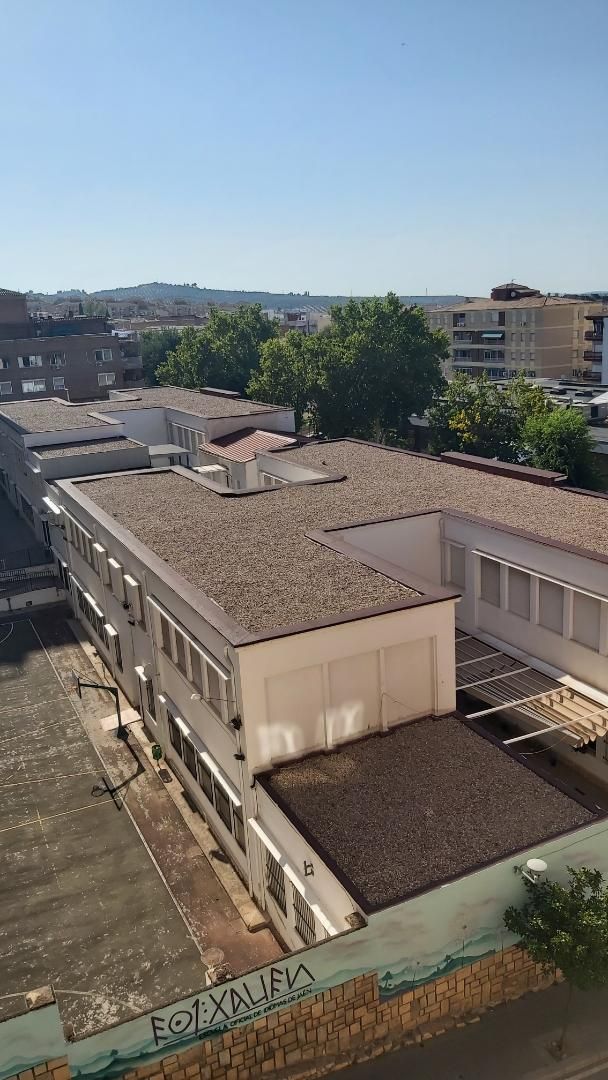 Flat to share in Avenida de Andalucía, 52, Peñamefecit - Avda Barcelona