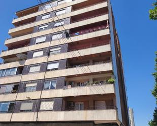 Vista exterior de Pis en venda en Tàrrega amb Aire condicionat, Calefacció i Parquet