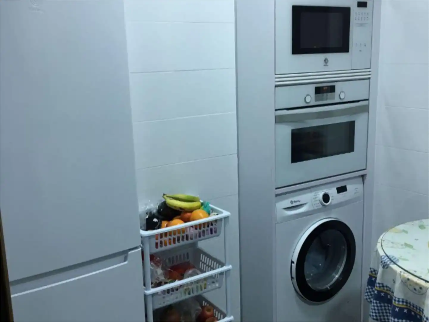 Wohnung zur Miete in Avenida de Los Comuneros, 1, Estación Küche von Wohnung zur Miete in Salamanca Capital mit Balkon