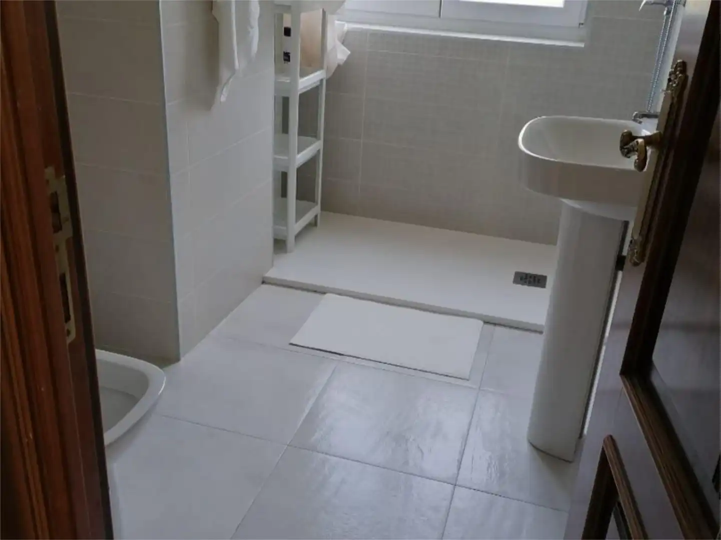 Wohnung zur Miete in Avenida de Los Comuneros, 1, Estación Badezimmer von Wohnung zur Miete in Salamanca Capital mit Balkon