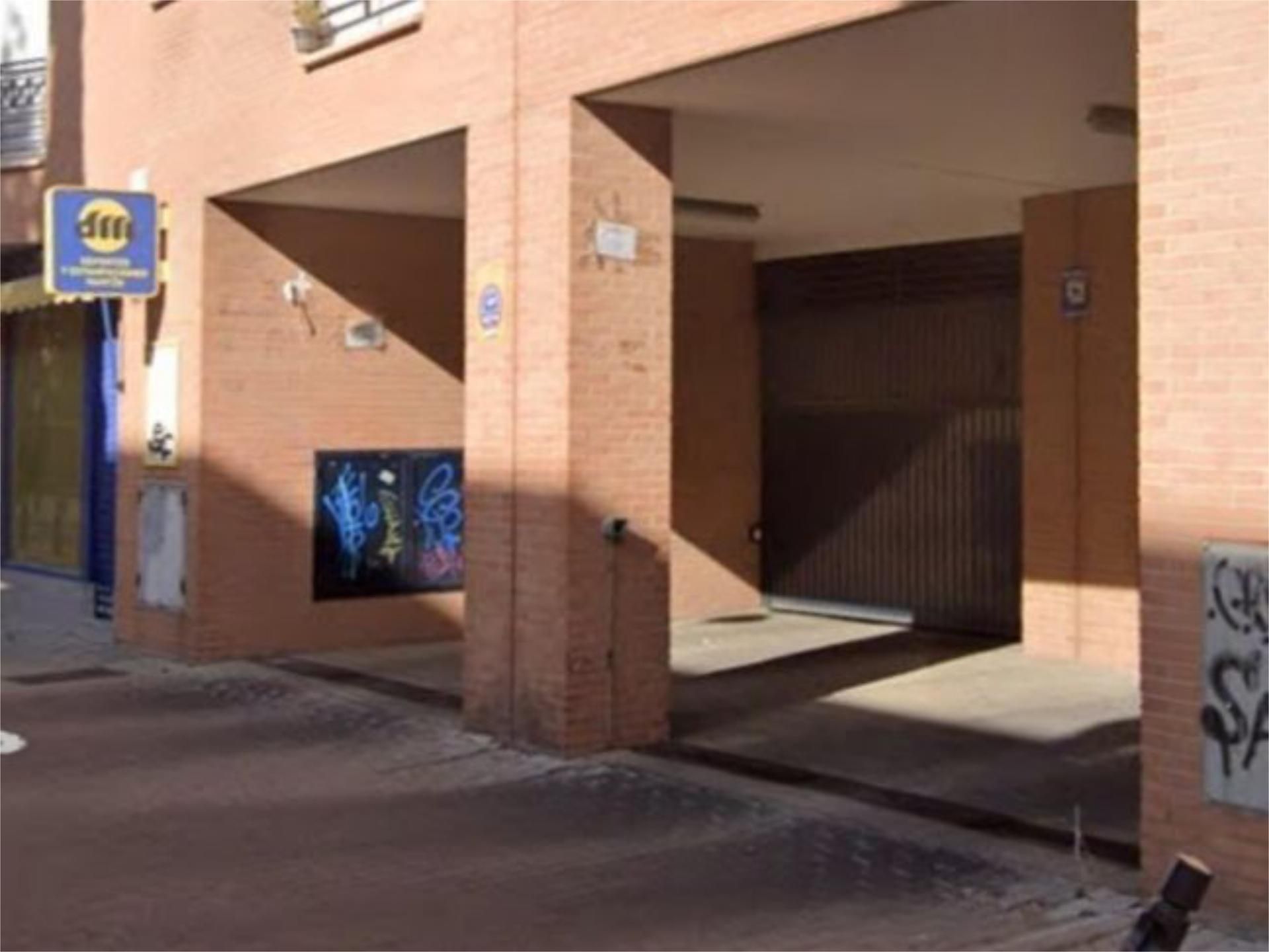 Vista exterior de Garatge de lloguer en Getafe