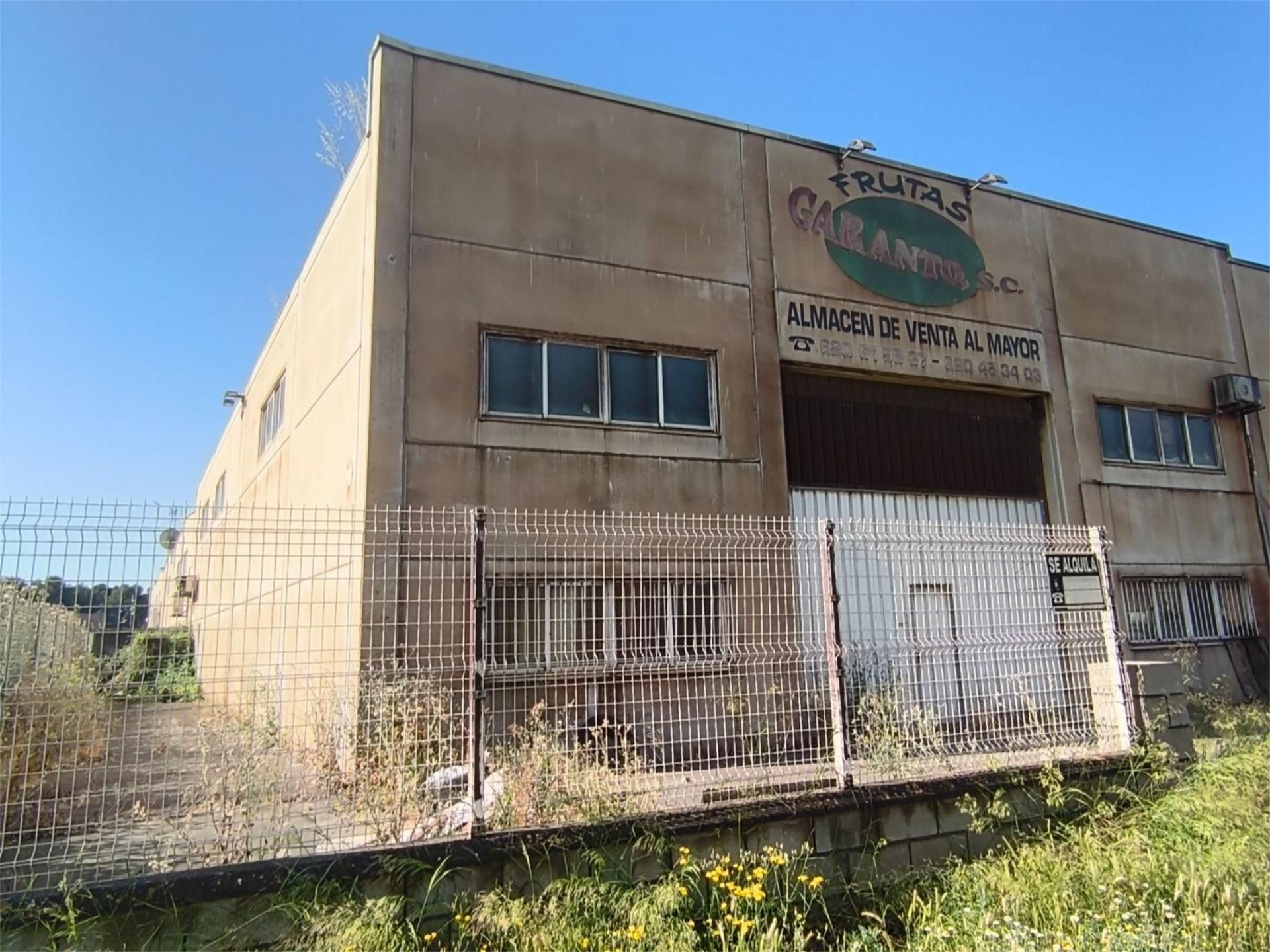 Exterior view of Industrial buildings to rent in Monzón  with Air Conditioner and Heating