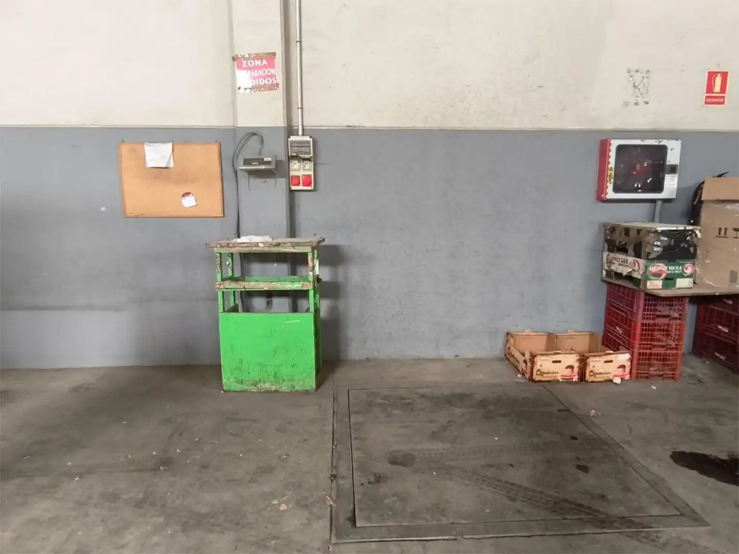 Fabrikhallen zur Miete in Calle Letra K, 4, Monzón Fabrikhallen zur Miete in Monzón mit Klimaanlage und Heizung
