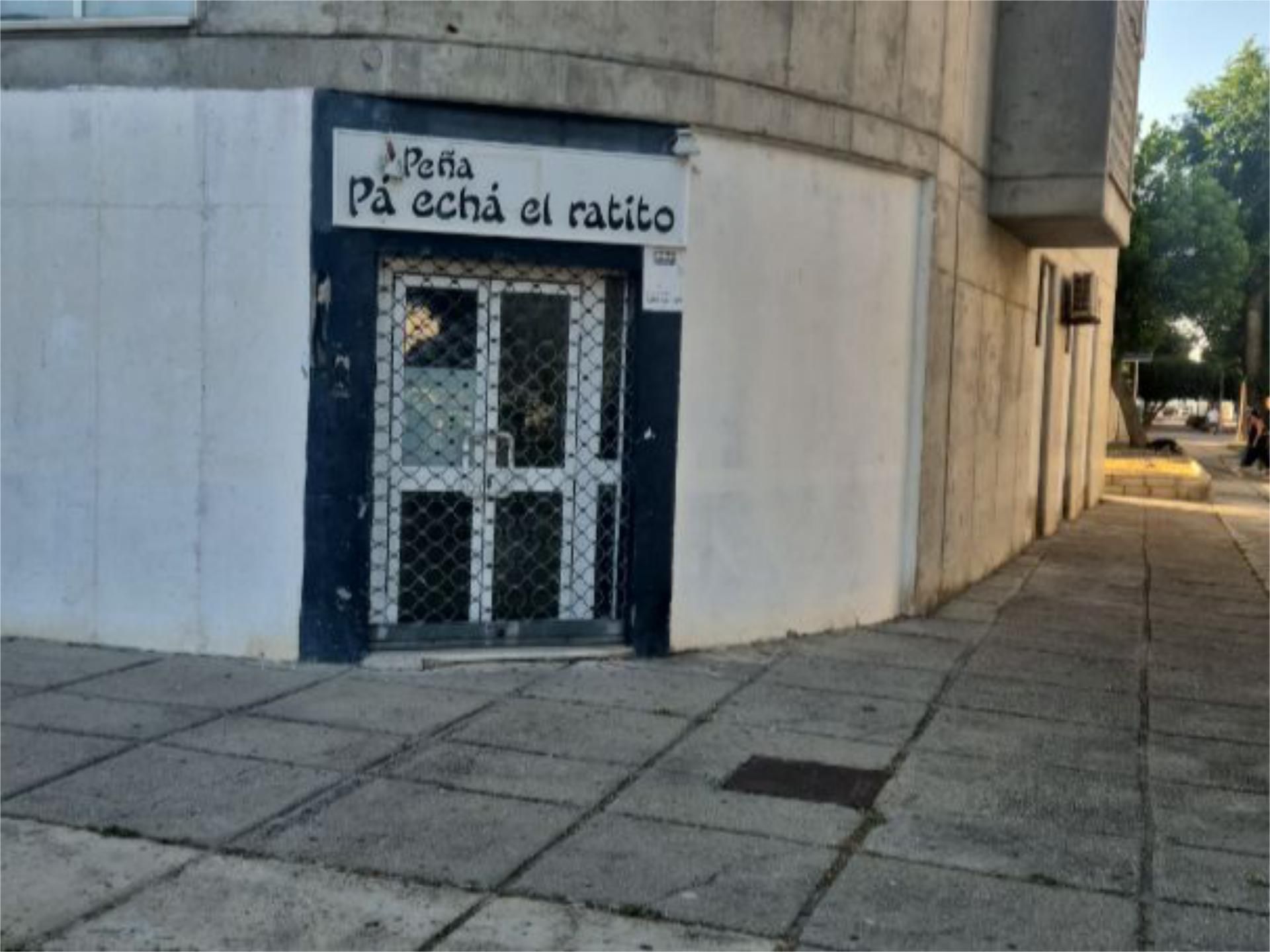 Vista exterior de Local en venda en Puerto Real
