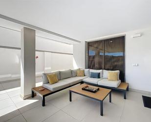 Living room of Flat to rent in Estepona  with Air Conditioner, Heating and Private garden
