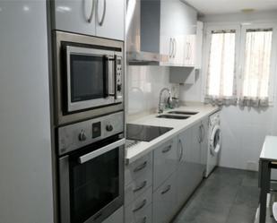 Cuina de Pis de lloguer en  Valencia Capital amb Aire condicionat i Balcó