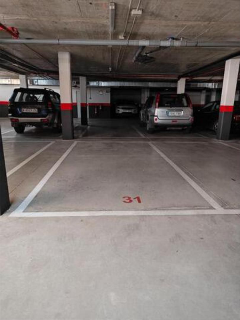 Aparcament de Garatge de lloguer en Moralzarzal