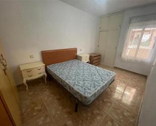 Dormitori de Pis de lloguer en Molina de Segura amb Calefacció, Terrassa i Moblat