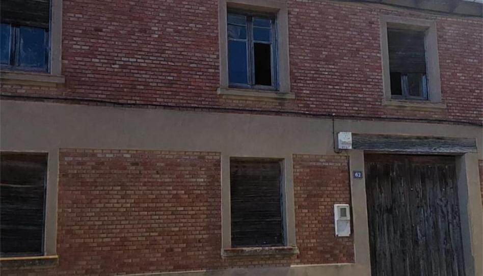 Photo 1 of Planta baja for sale in Calle Mayor, 62, Villaturiel, León