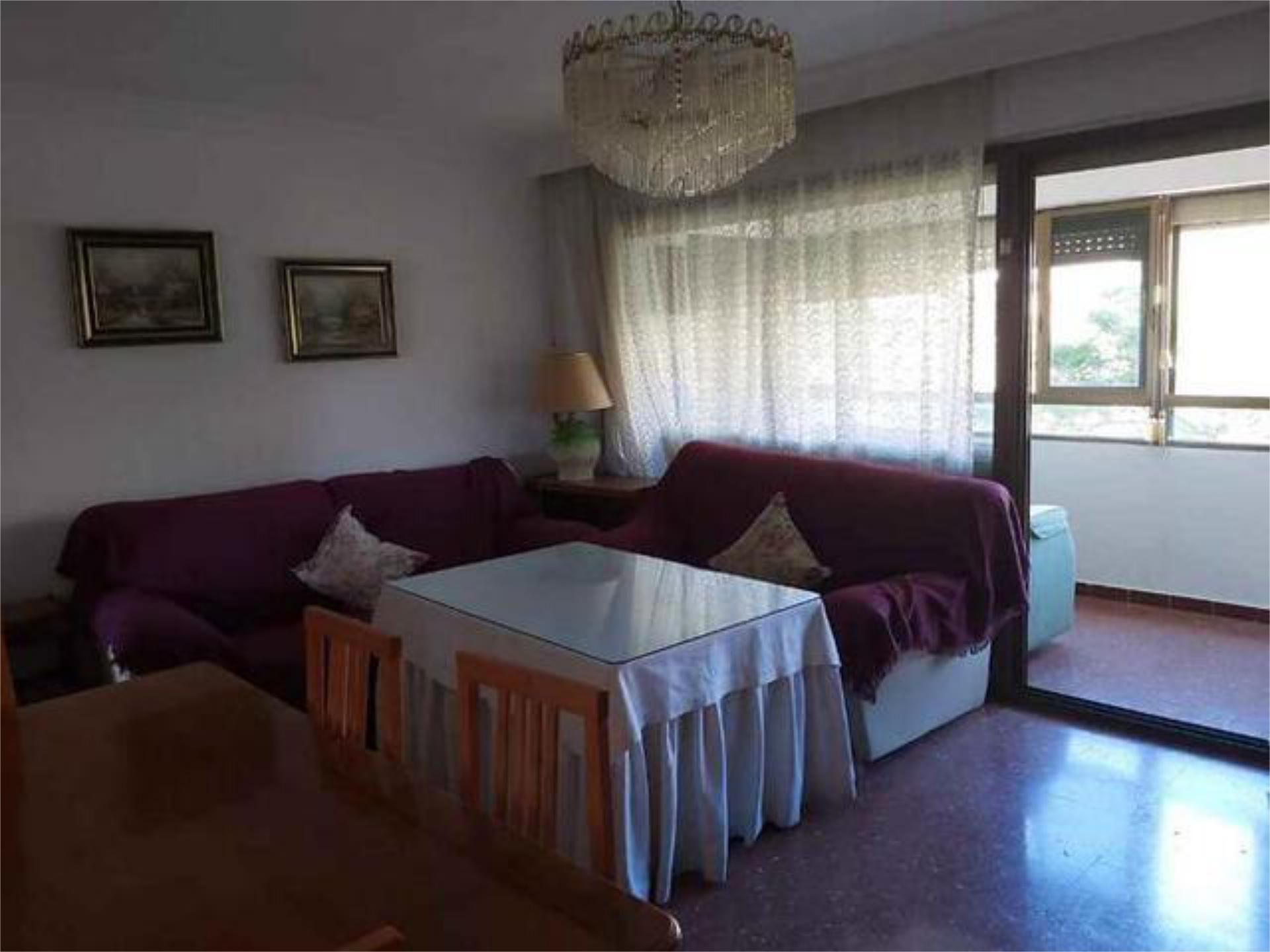Sala d'estar de Pis de lloguer en  Huelva Capital amb Calefacció, Terrassa i Moblat