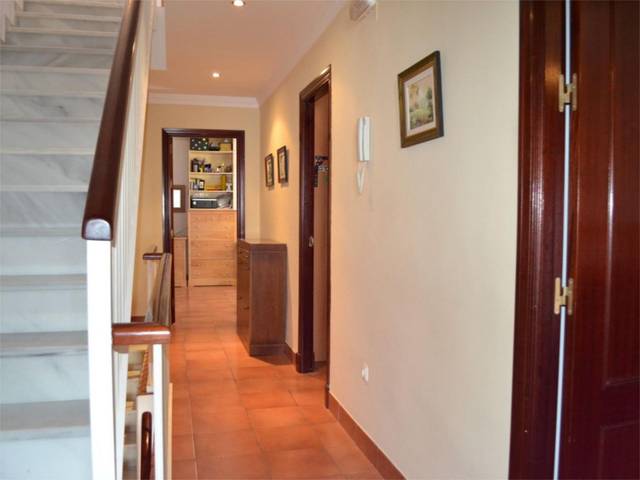 Casa adosada en Venta en Calle Argentina, 9 en Camposoto - Gallineras