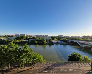 Exterior view of Flat for sale in  Zaragoza Capital  with Air Conditioner and Terrace