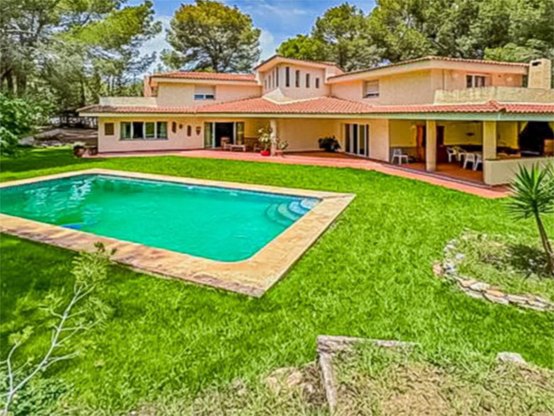 Swimming pool of Flat for sale in L'Alfàs del Pi  with Air Conditioner, Terrace and Swimming Pool