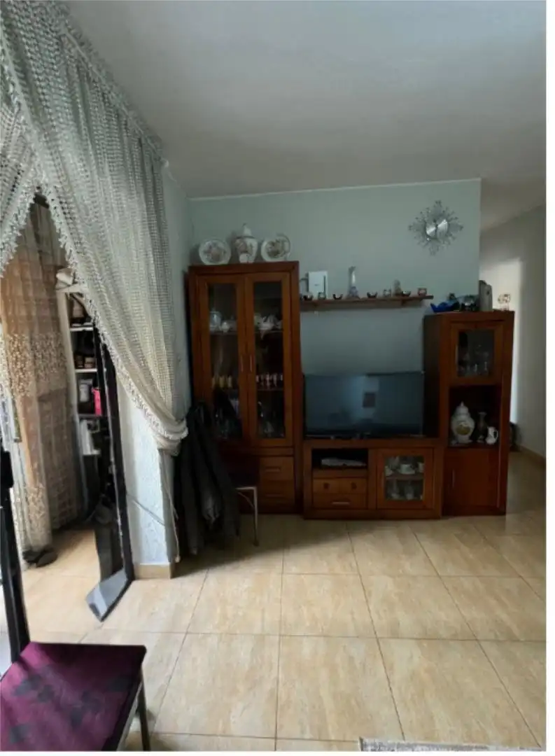 Flat for sale in Calle Salud de los Enfermos, 1, La Oliva Living room of Flat for sale in Sevilla with Air Conditioner