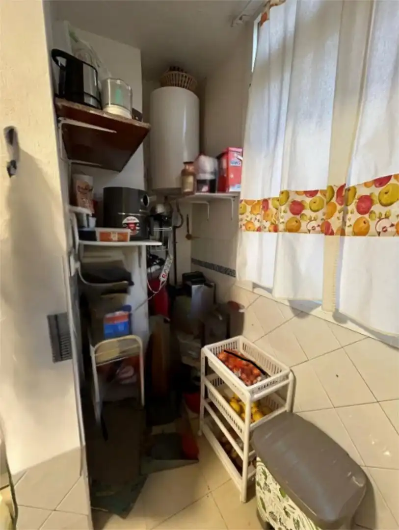 Flat for sale in Calle Salud de los Enfermos, 1, La Oliva Kitchen of Flat for sale in Sevilla with Air Conditioner