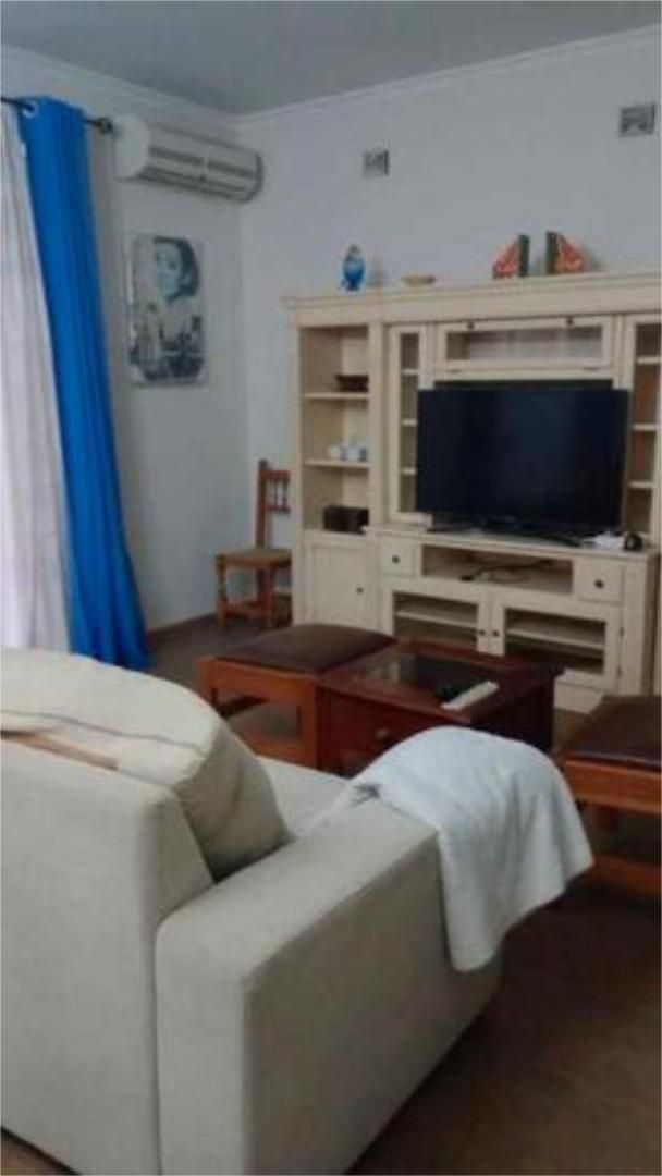 Living room of House or chalet to rent in Cabra  with Terrace and Furnished