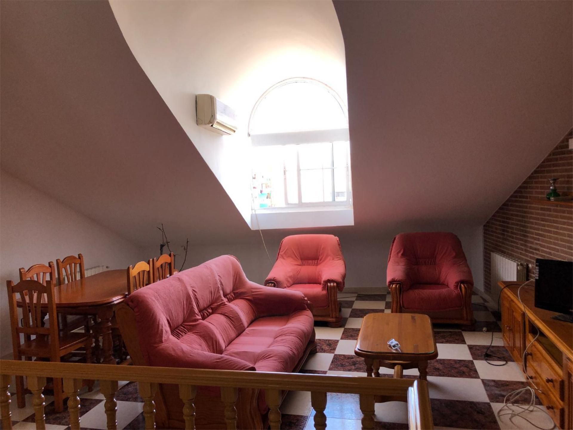 Sala d'estar de Àtic en venda en Fuenlabrada amb Aire condicionat i Balcó