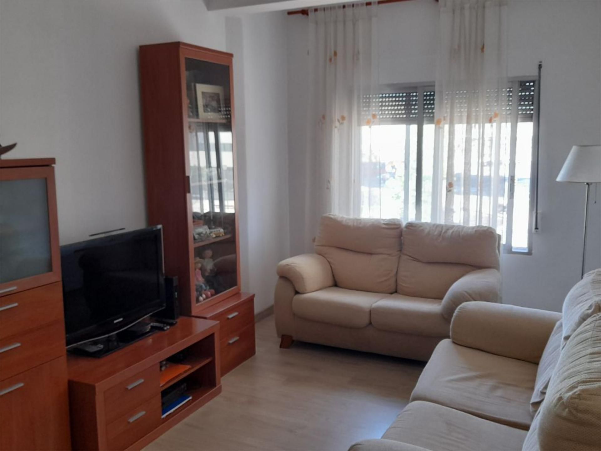 Living room of Flat for sale in  Zaragoza Capital  with Terrace and Balcony