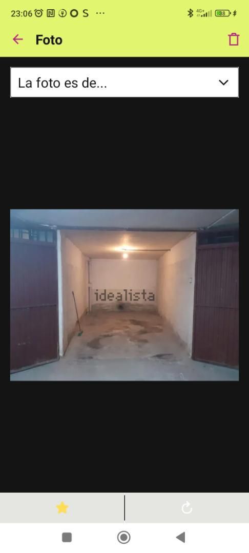 Garage for sale in Baza
