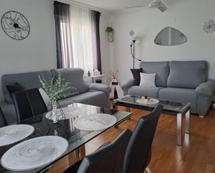 Sala d'estar de Pis en venda en Carbajosa de la Sagrada