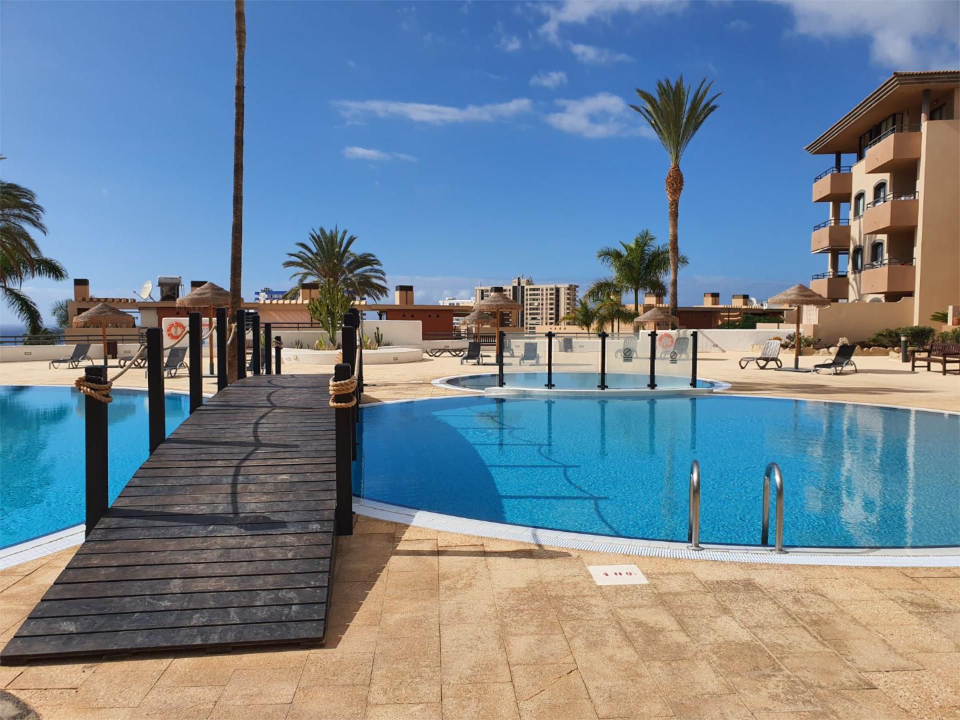 Piscina de Apartament en venda en Adeje amb Terrassa i Piscina