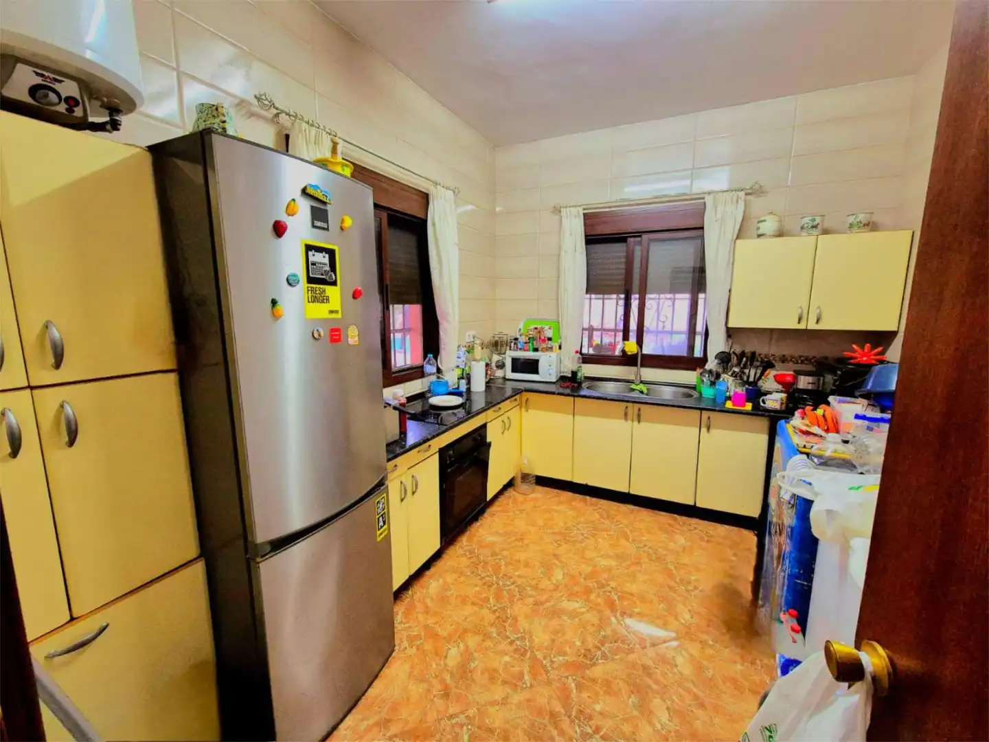 Cocina de Casa o chalet en venta en Utrera con Aire acondicionado, Calefacción y Jardín privado