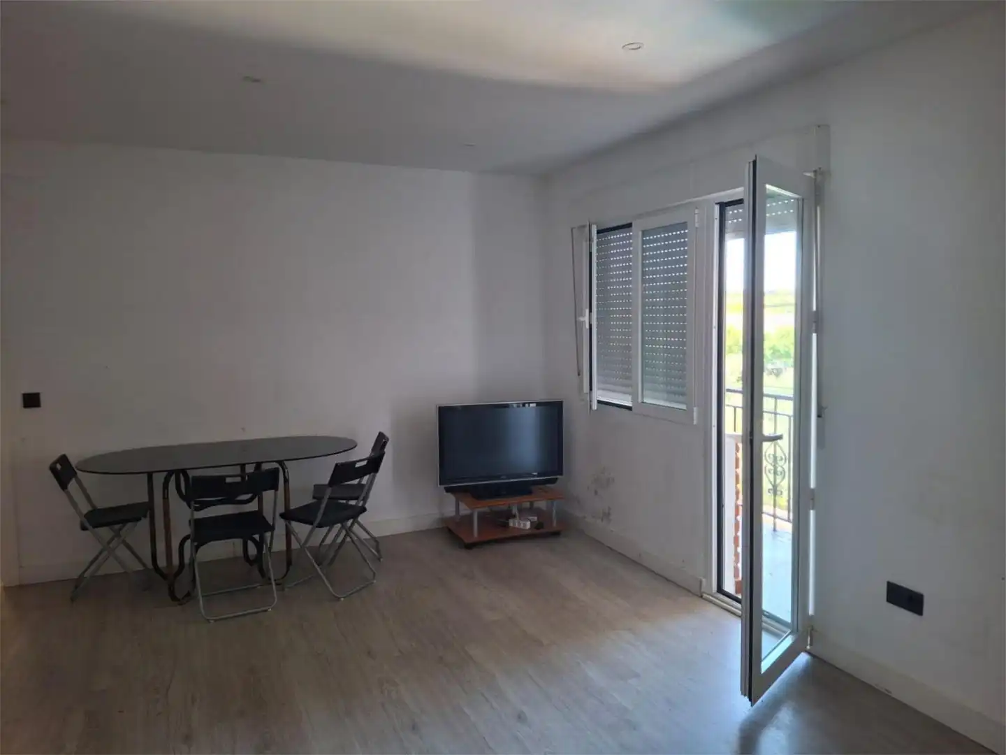 Bedroom of Flat for sale in Cardiel de los Montes  with Terrace, Swimming Pool and Furnished