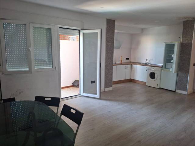 Piso en Venta en Calle de la Constitución, 9 en Cardiel de los Montes