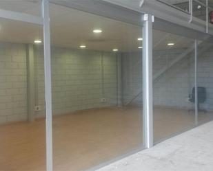 Premises to rent in Campos  with Air Conditioner