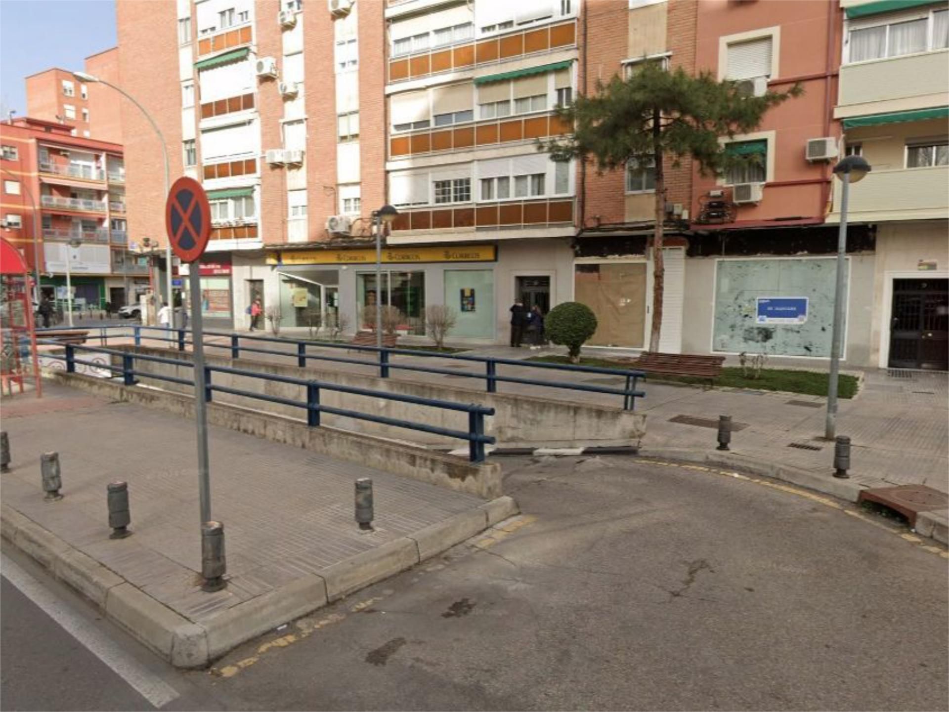 Vista exterior de Garatge de lloguer en Leganés