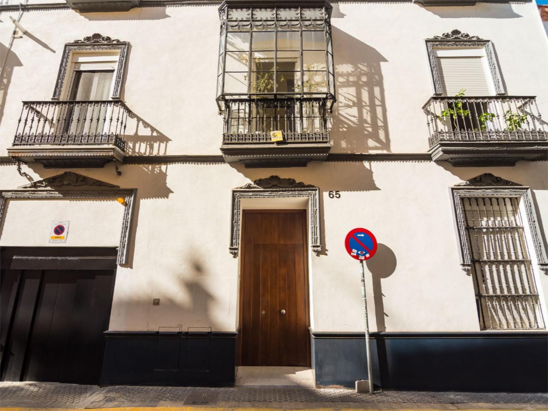 Exterior view of Flat for sale in  Sevilla Capital  with Balcony