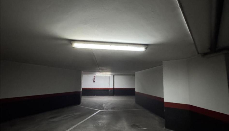 Garage to rent in Calle Pradejón, 2, Los Lirios, La Rioja - image 1 Photo 1 of Garage to rent in Calle Pradejón, 2, Los Lirios, La Rioja