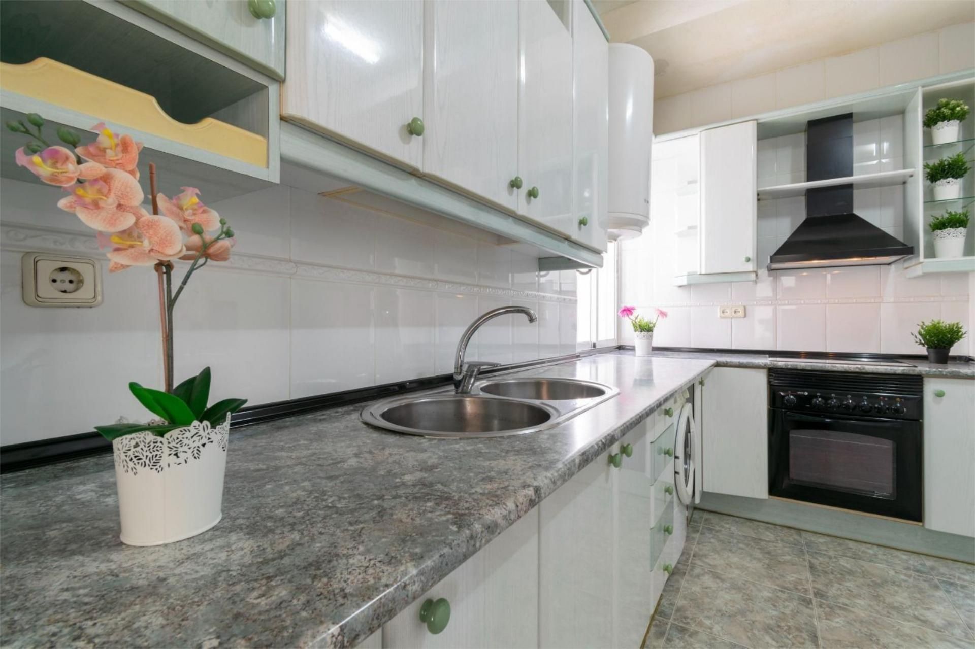 Kitchen of Flat to rent in Cartagena  with Terrace, Furnished and Oven