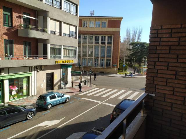 Piso en Venta en Avenida República Argentina, 3 en Centro Ciudad