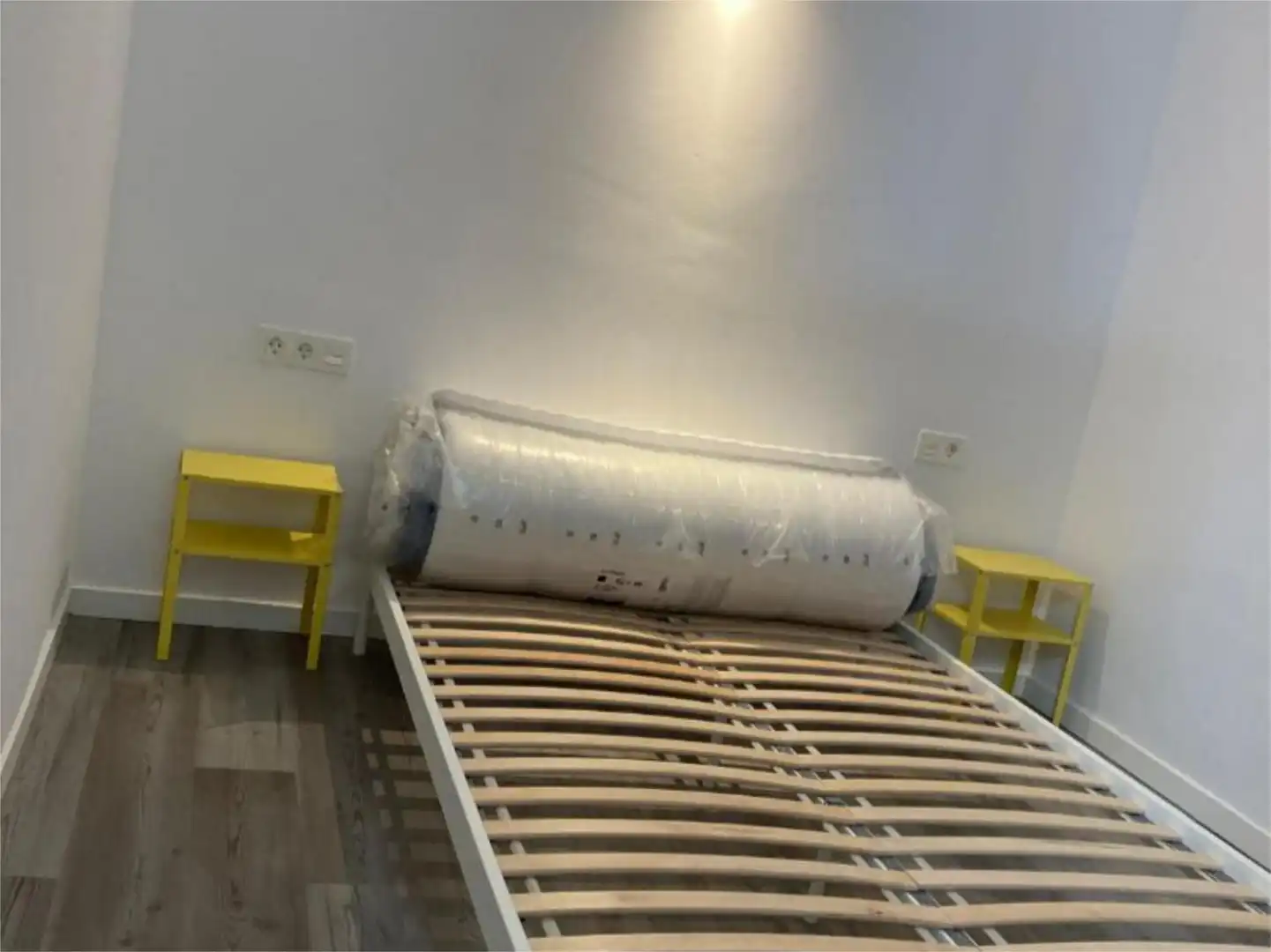 Bedroom of Flat for sale in Sevilla  with Air Conditioner and Parquet flooring