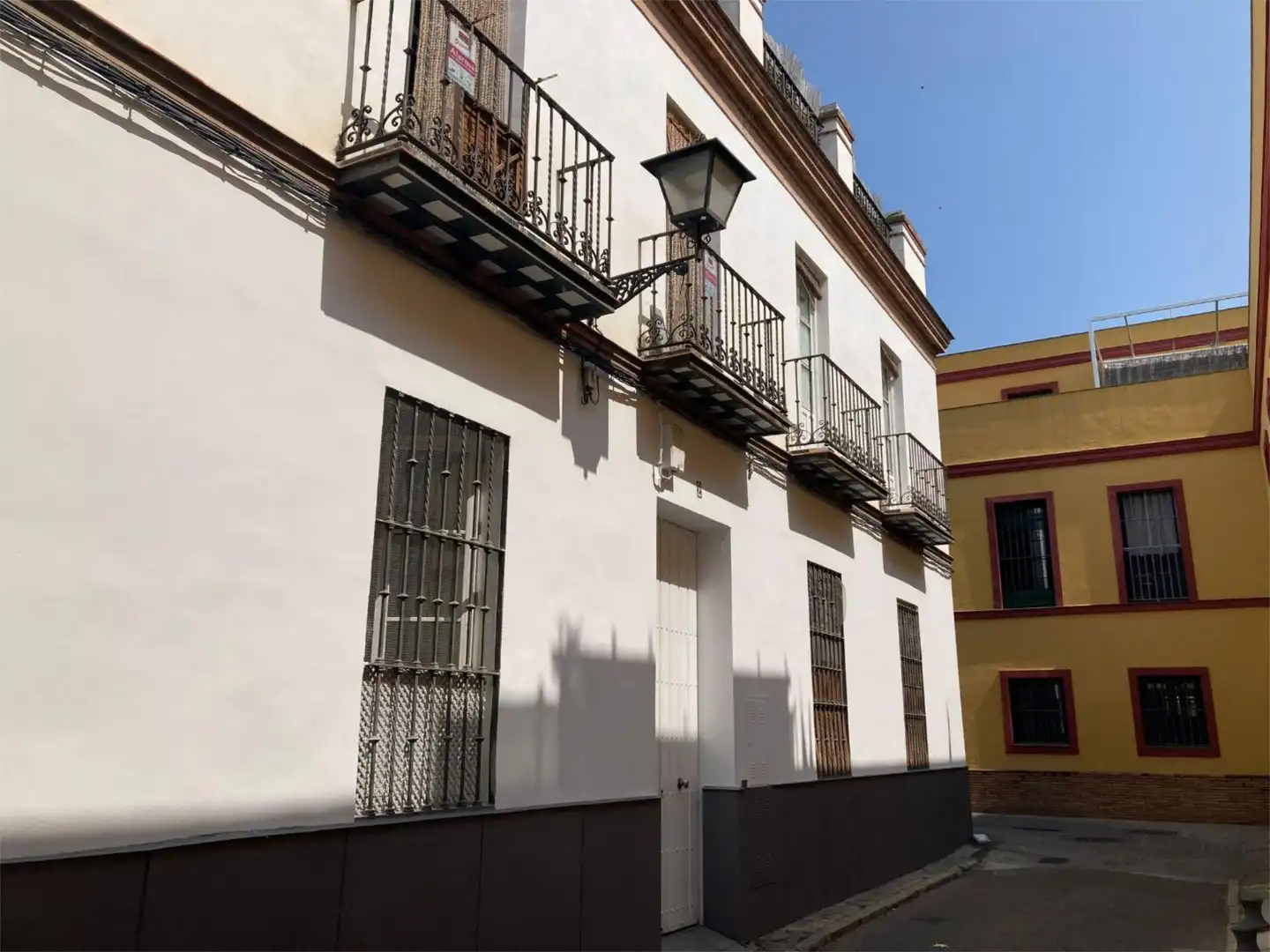 Exterior view of Flat for sale in Sevilla  with Air Conditioner and Parquet flooring