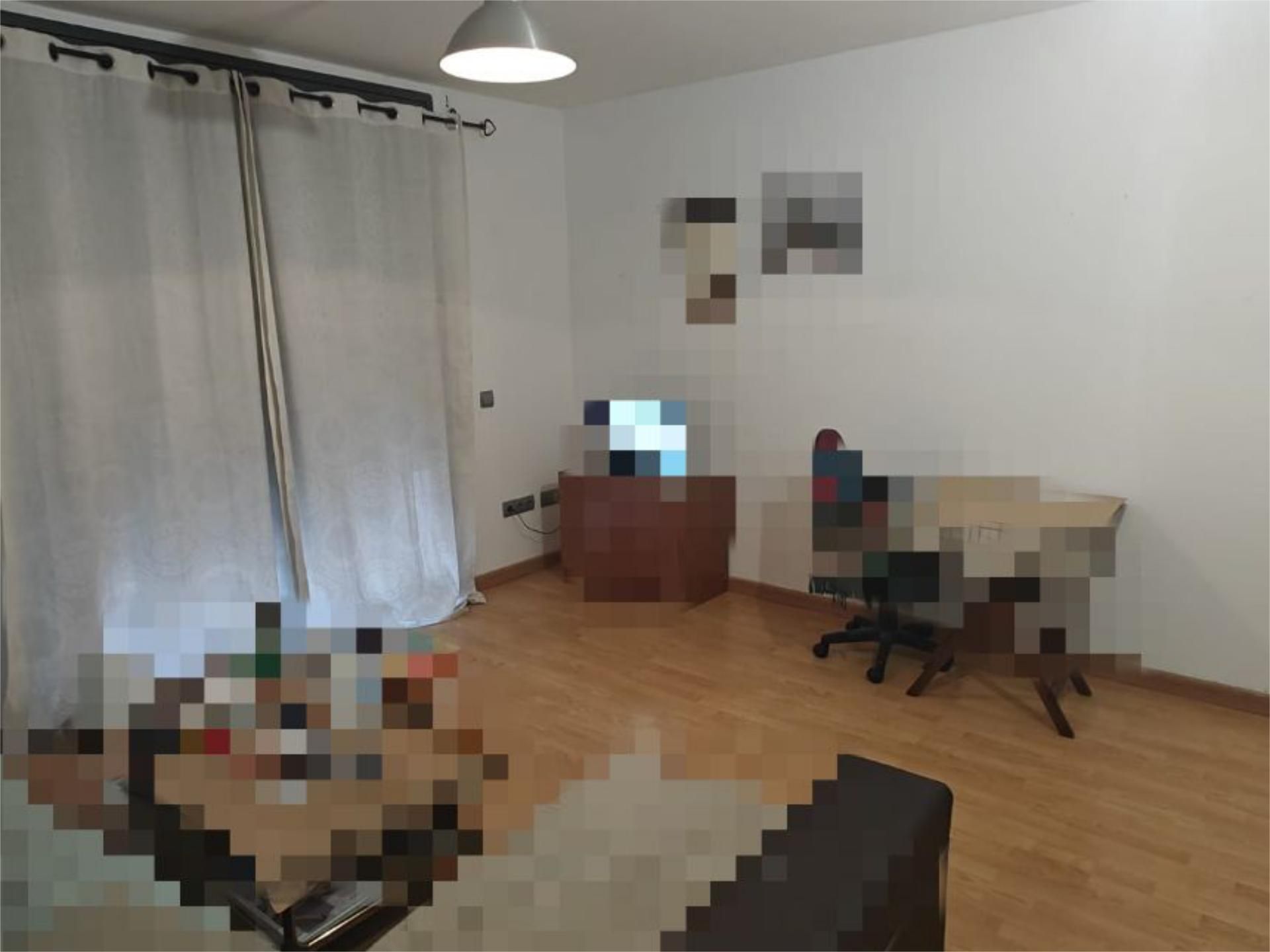 Living room of Flat for sale in Valls  with Air Conditioner, Heating and Parquet flooring