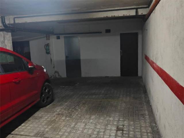 Garaje en Alquiler en Calle de las Peñuelas, 15 en Acacias