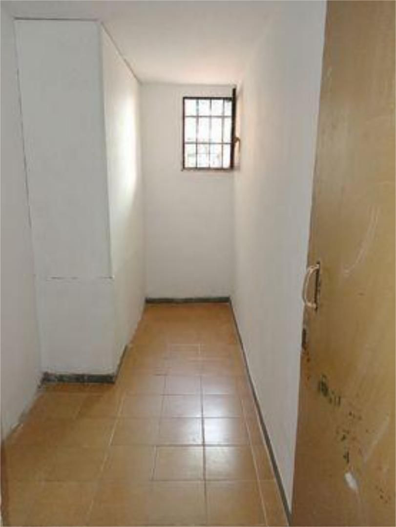 Box room to rent in L'Hospitalet de Llobregat