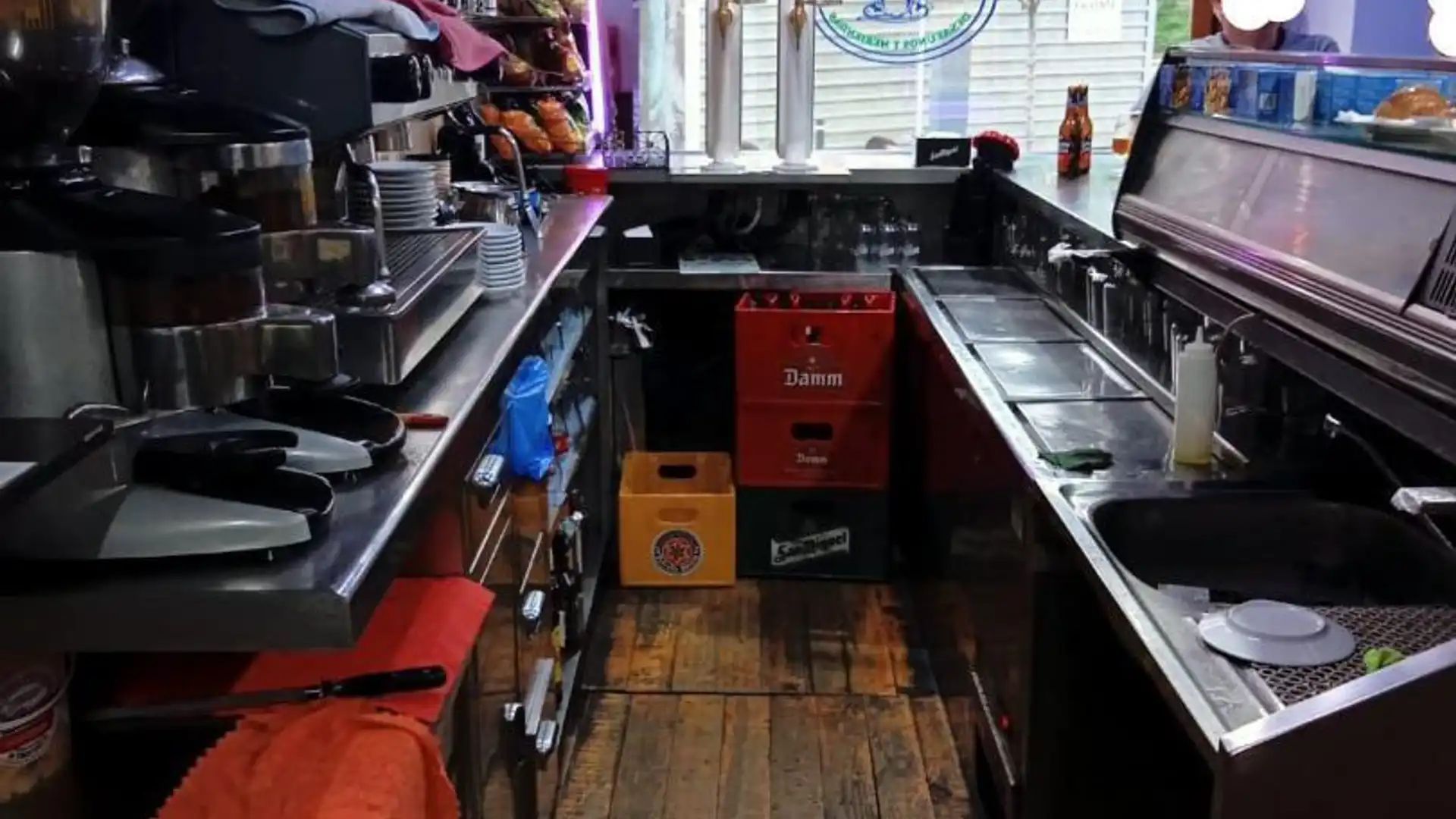 Kitchen of Premises for transfer in Esplugues de Llobregat  with Air Conditioner and Heating