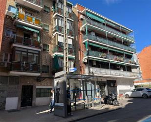 Exterior view of Flat for sale in  Madrid Capital  with Air Conditioner and Terrace
