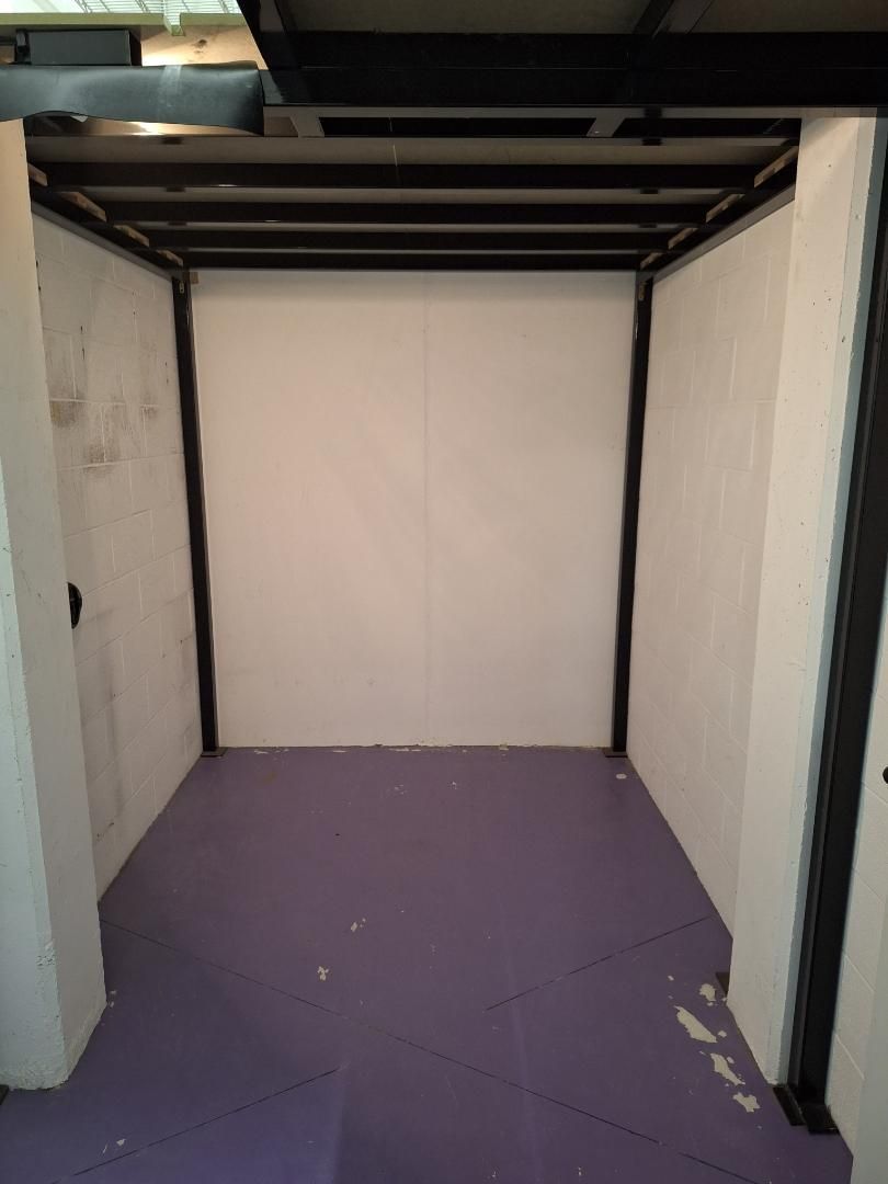 Box room to rent in Anoeta