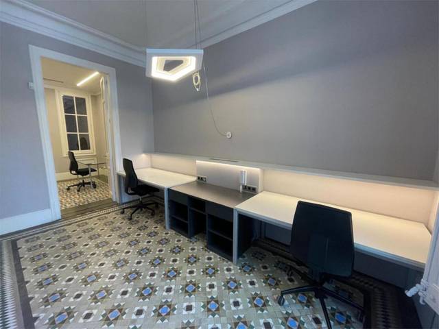 Oficina en Alquiler en Passeig de Sant Joan, 6 en Fort Pienc