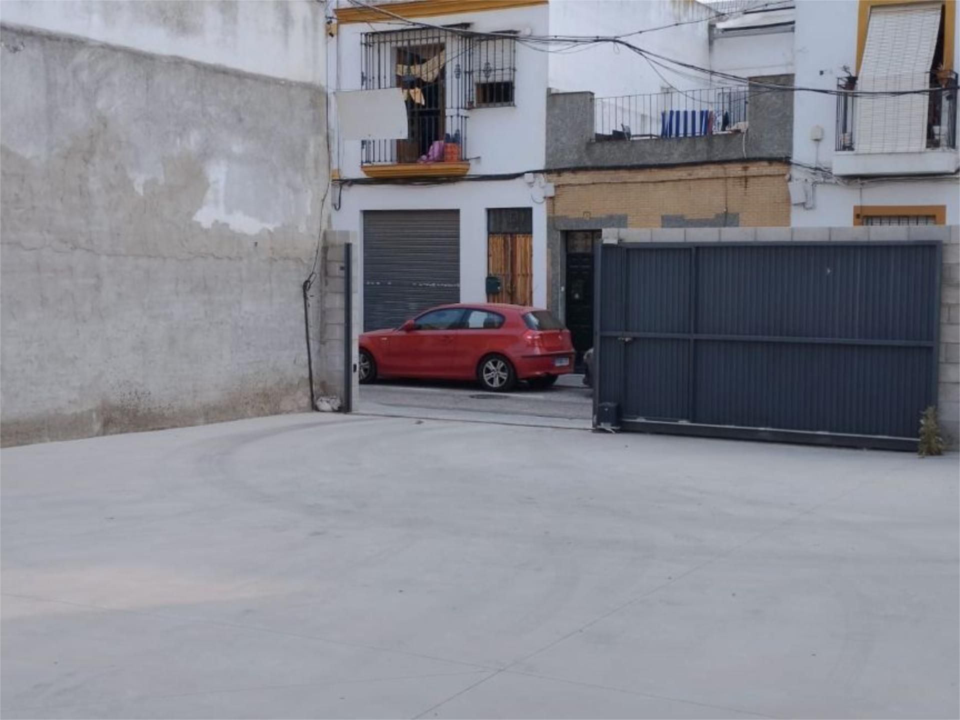 Aparcament de Urbanitzable en venda en  Sevilla Capital