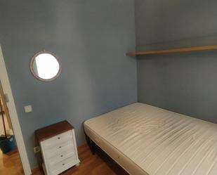 Dormitori de Pis per a compartir en Manresa amb Aire condicionat, Calefacció i Moblat